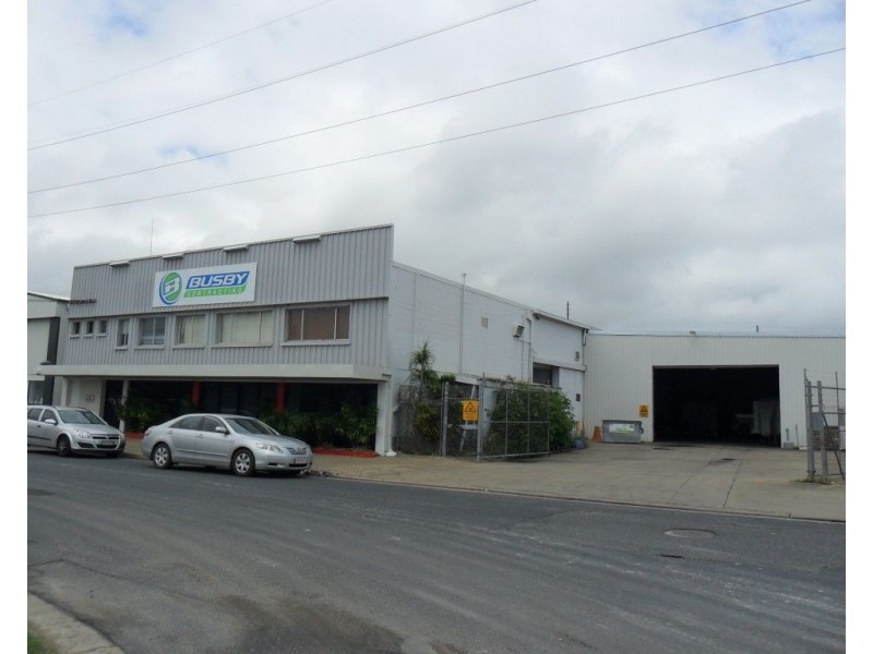 14 Robison Street, Park Avenue QLD 4701