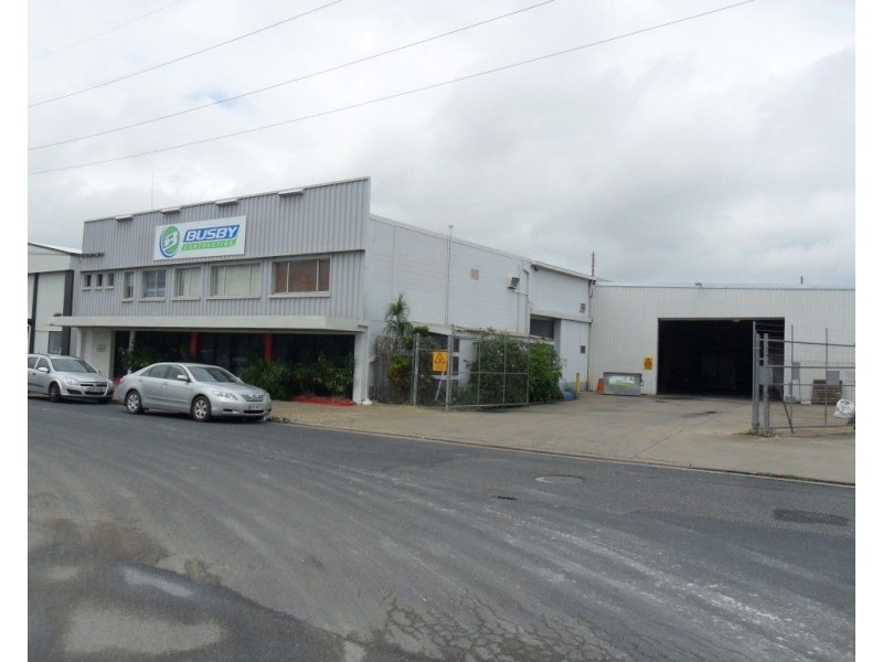 14 Robison Street, Park Avenue QLD 4701