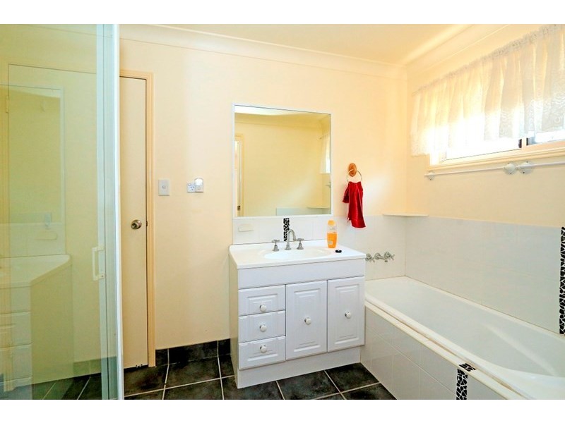 49 Wilkinson Street, Wandal QLD 4700