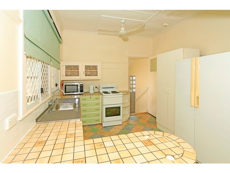 38 Pennycuick Street, West Rockhampton QLD 4700