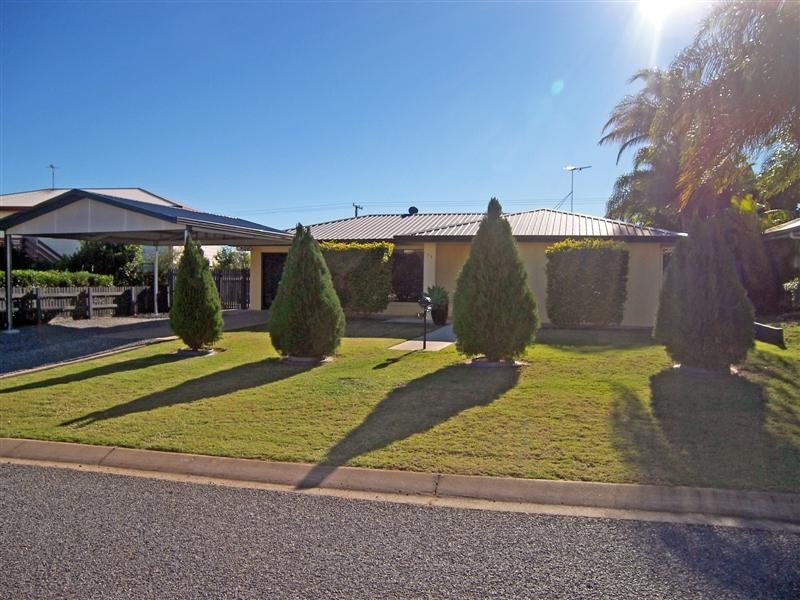 11 Banksia Court, Gracemere QLD 4702
