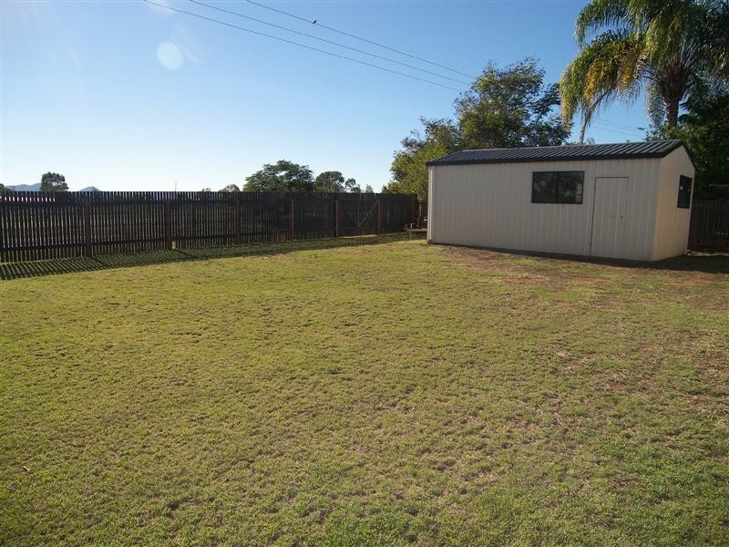 11 Banksia Court, Gracemere QLD 4702