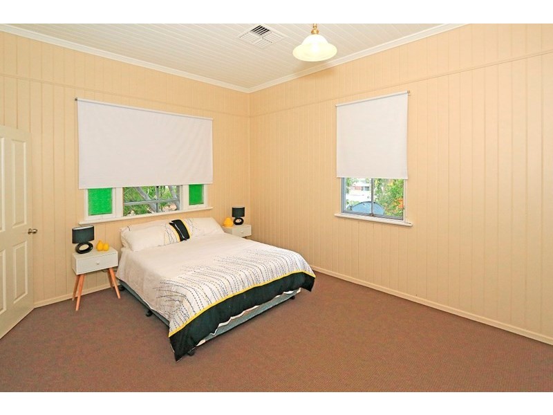 135 Berserker Street, Berserker QLD 4701