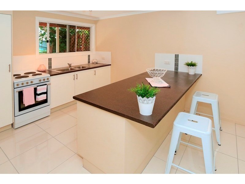 135 Berserker Street, Berserker QLD 4701