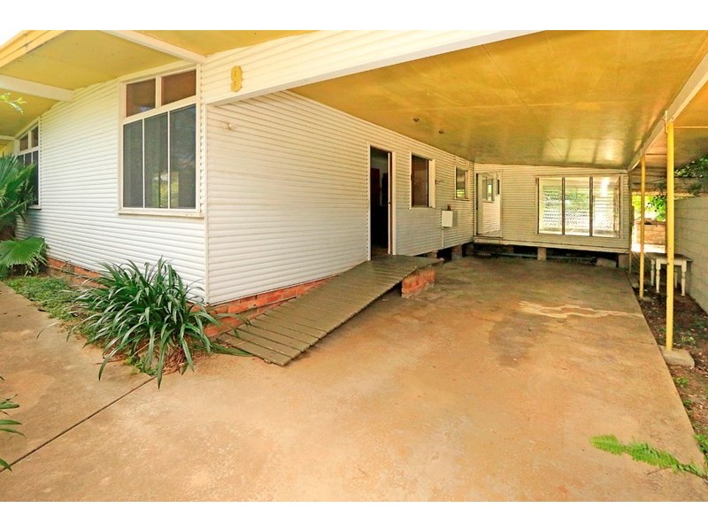 9 Denning Street, Park Avenue QLD 4701