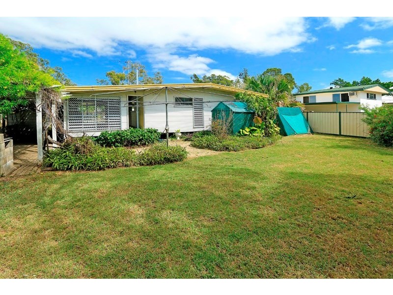 9 Denning Street, Park Avenue QLD 4701