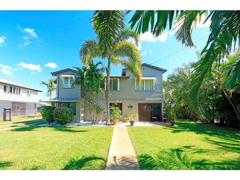 11 Tomkins Street, Berserker QLD 4701