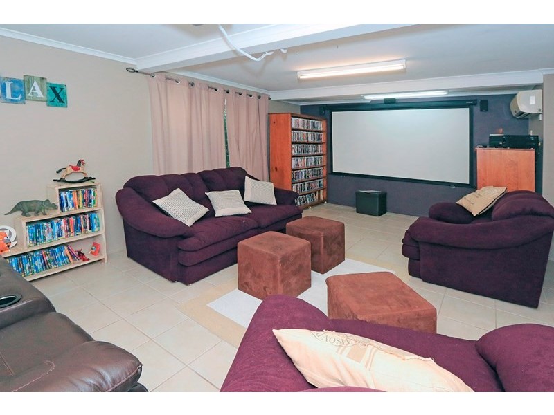 11 Tomkins Street, Berserker QLD 4701