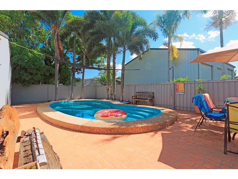 11 Tomkins Street, Berserker QLD 4701