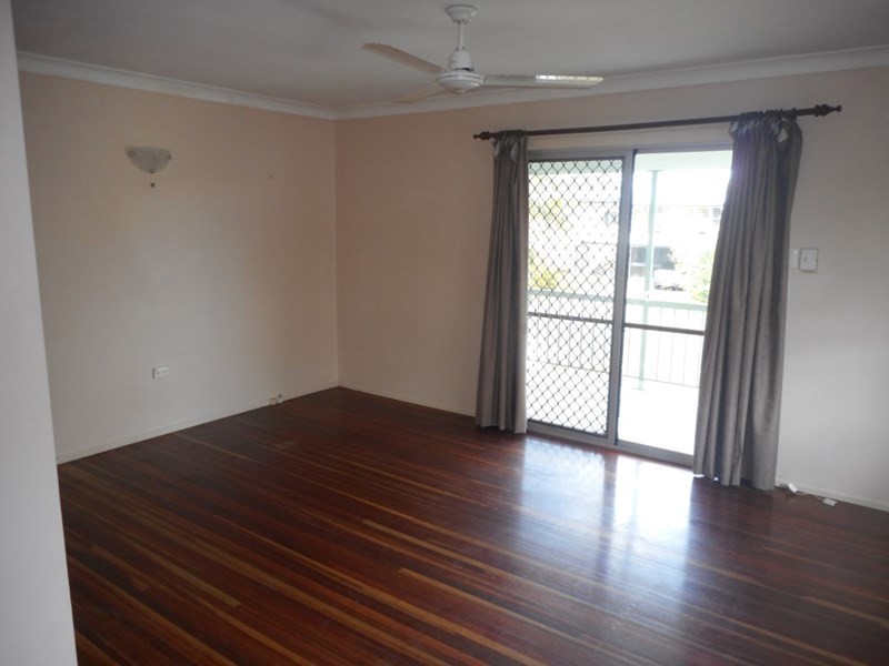 109 Sheehy Street, Park Avenue QLD 4701