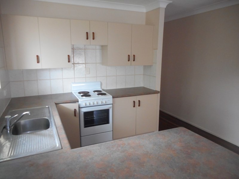 109 Sheehy Street, Park Avenue QLD 4701