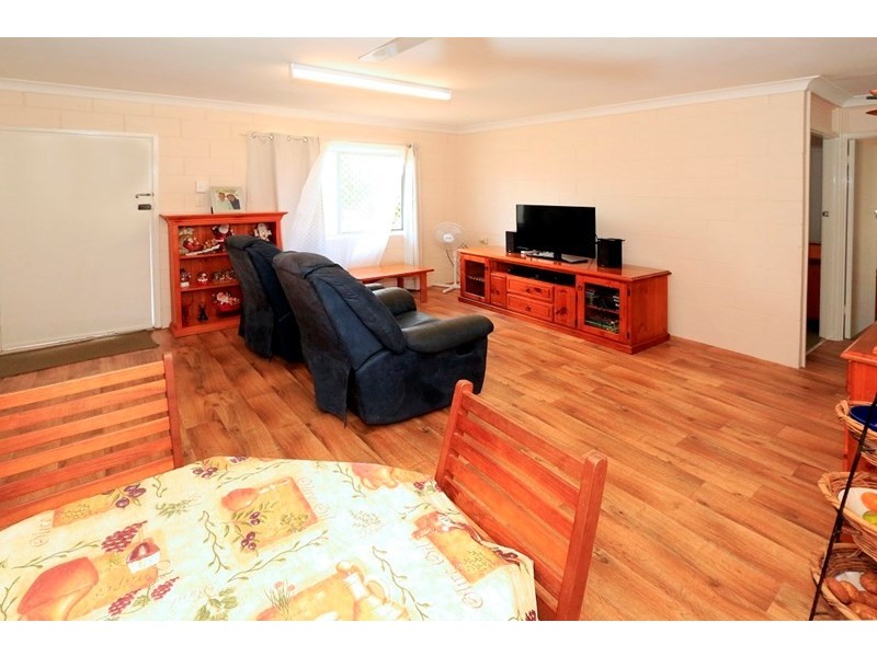 75 Dee Street, Koongal QLD 4701