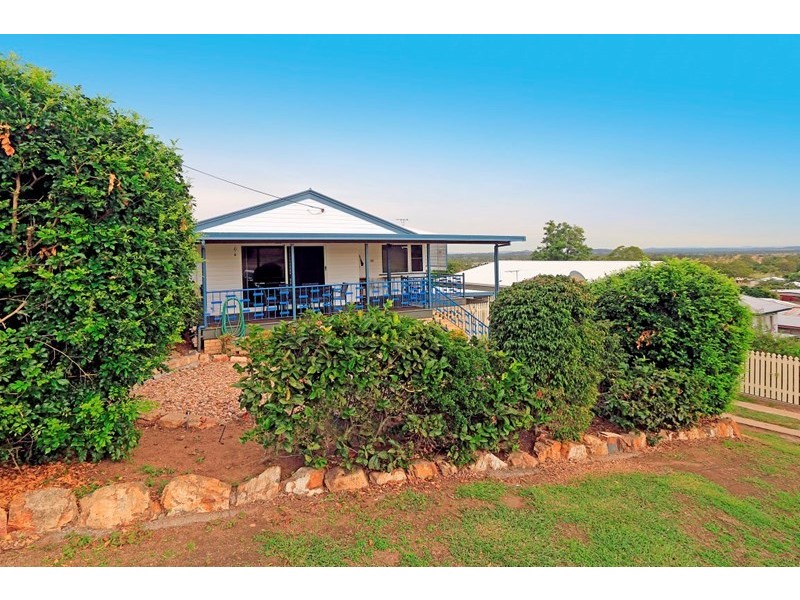 11 Gardner Street, The Range QLD 4700