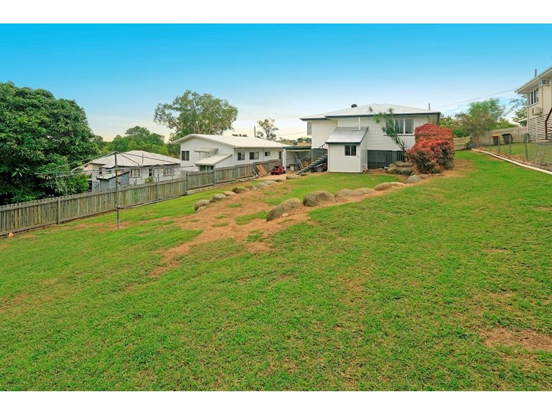 11 Gardner Street, The Range QLD 4700