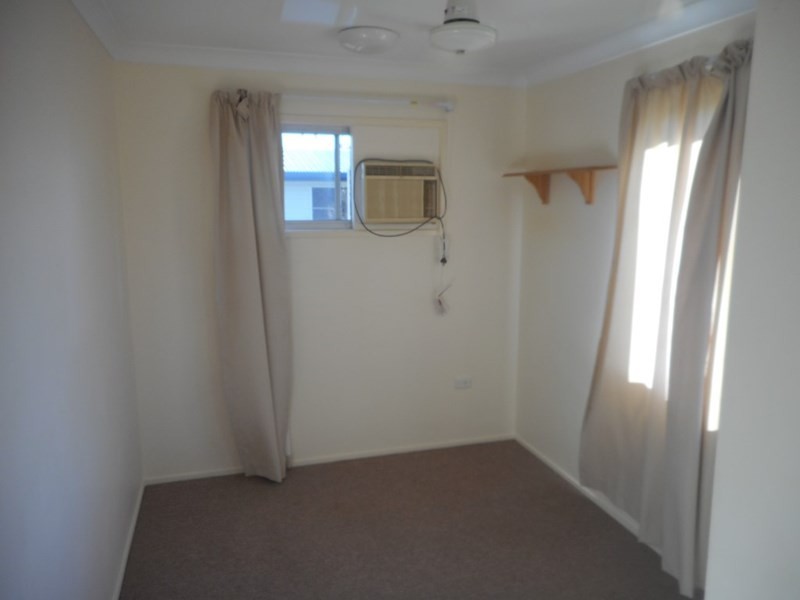 6 Elwing Street, Kawana QLD 4701