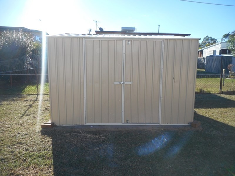 6 Elwing Street, Kawana QLD 4701