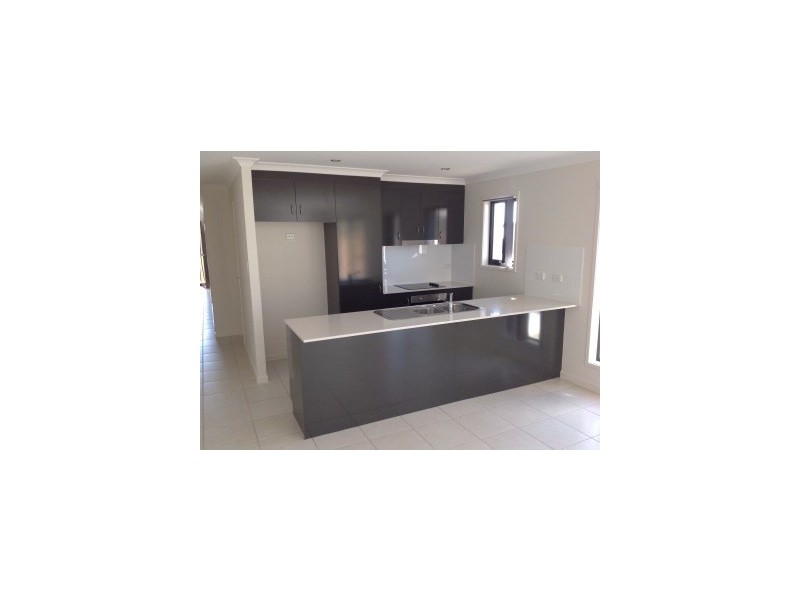 3 Michigan Street, Parkhurst QLD 4702