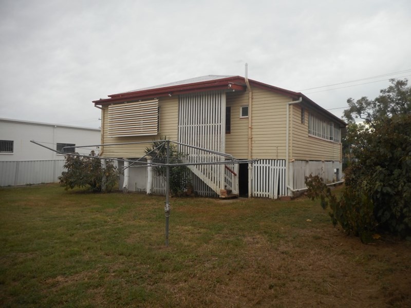 92 Elphinstone Street, Berserker QLD 4701