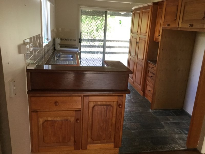 306 Blanchfield Street, Koongal QLD 4701