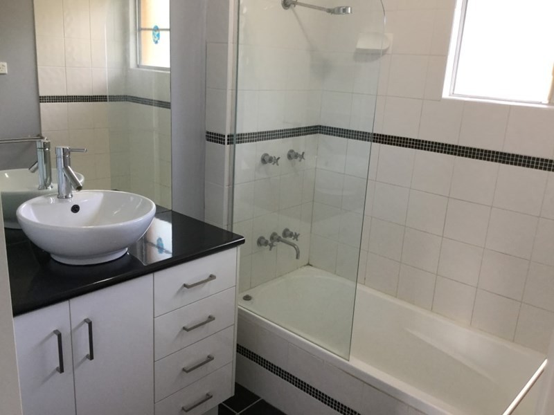 306 Blanchfield Street, Koongal QLD 4701