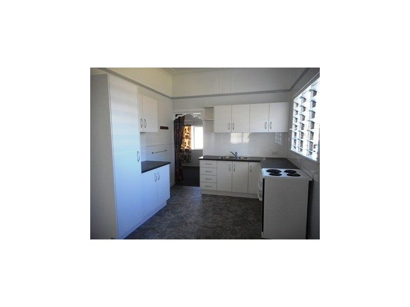 94 Clifton Street, Berserker QLD 4701