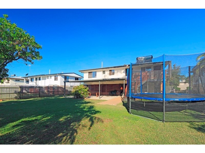 63 Gray Street, Park Avenue QLD 4701