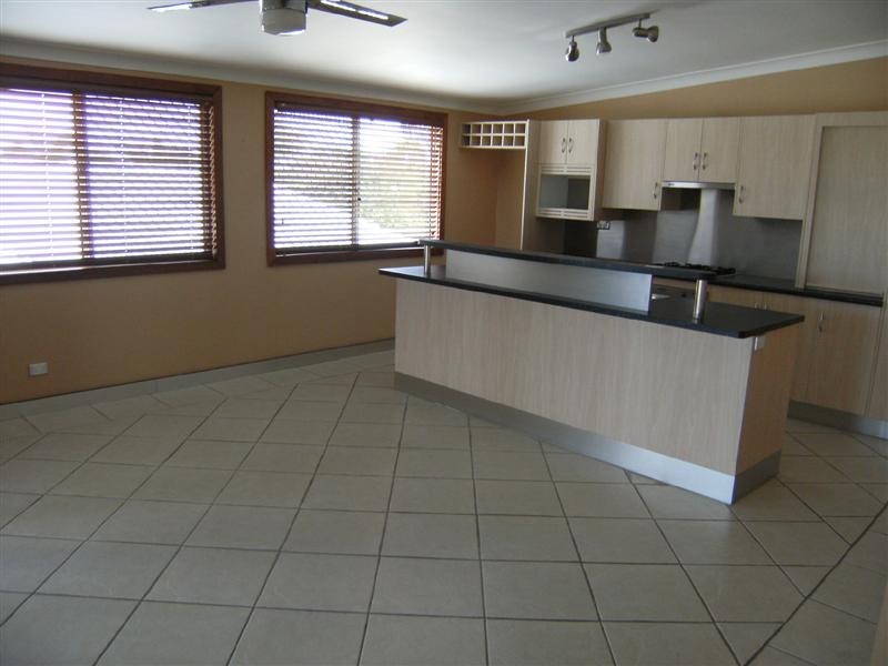 72 Talford Street, The Range QLD 4700