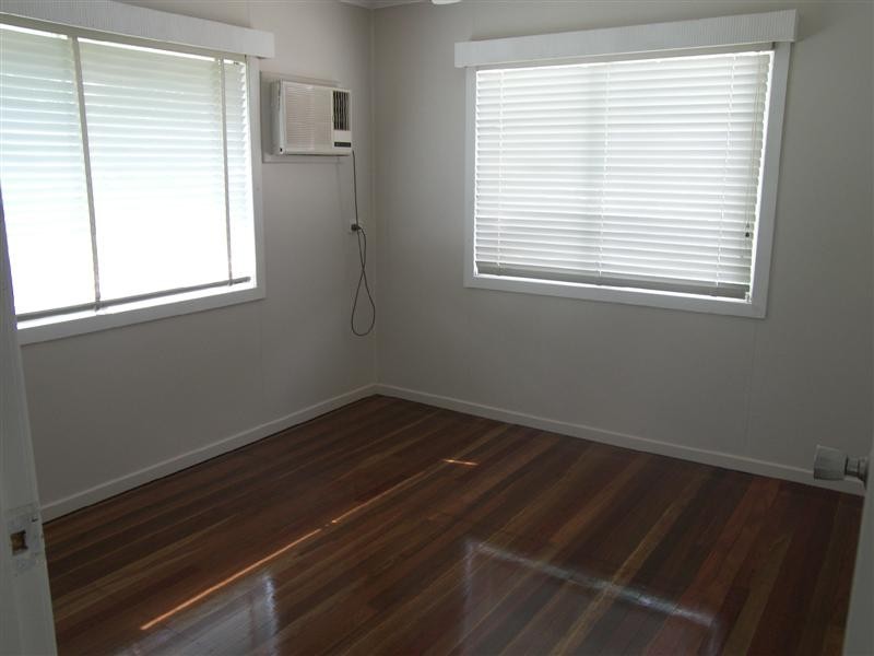 206 Upper Dawson Road, The Range QLD 4700