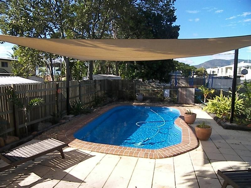 136 Main Street, Park Avenue QLD 4701