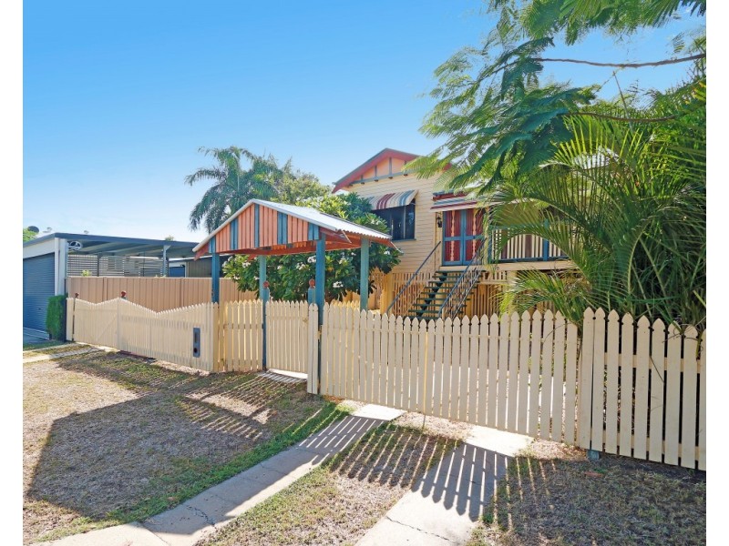 8 Curtis Street, Wandal QLD 4700