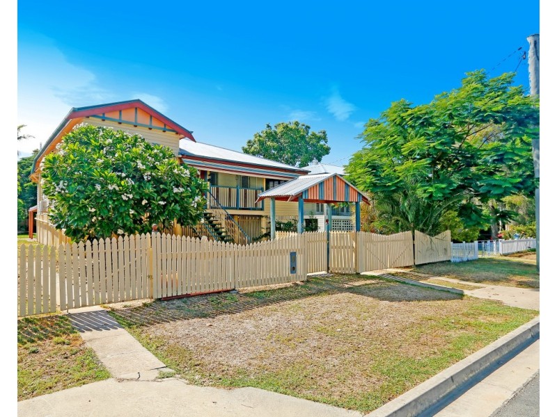 8 Curtis Street, Wandal QLD 4700