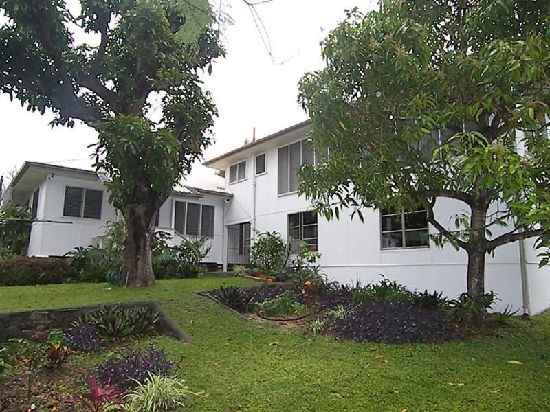34 Queen Street, The Range QLD 4700