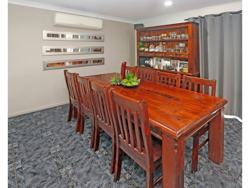 6 Constance Avenue, Rockyview QLD 4701