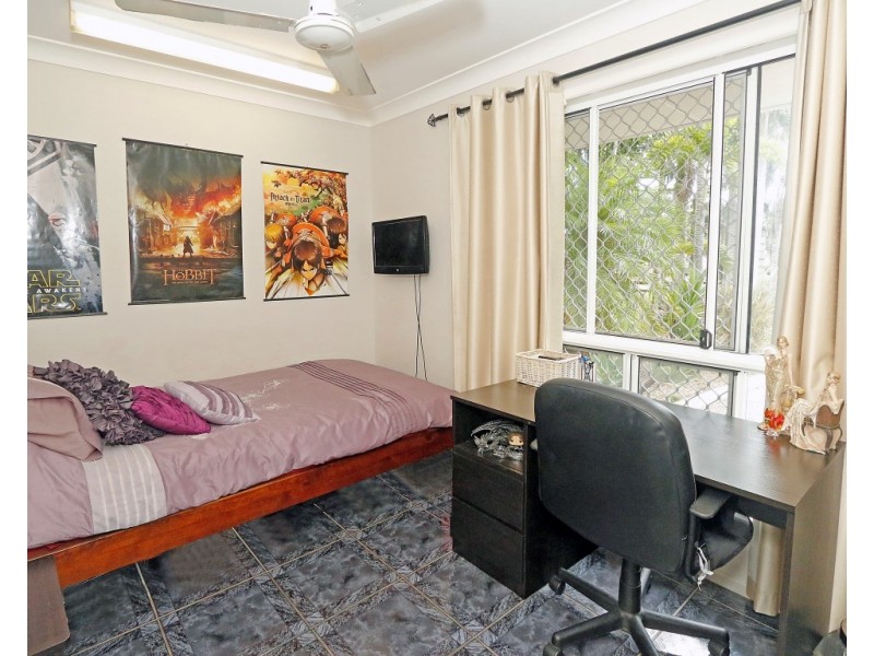 6 Constance Avenue, Rockyview QLD 4701