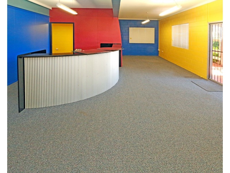 72 Elphinstone Street (Ground Floor), Berserker QLD 4701