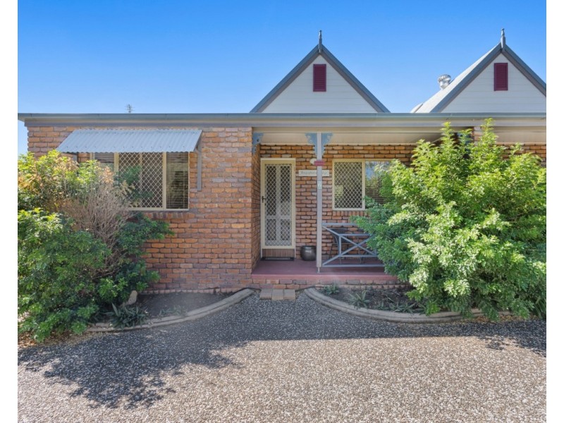 6/107 Pennycuick Street, West Rockhampton QLD 4700