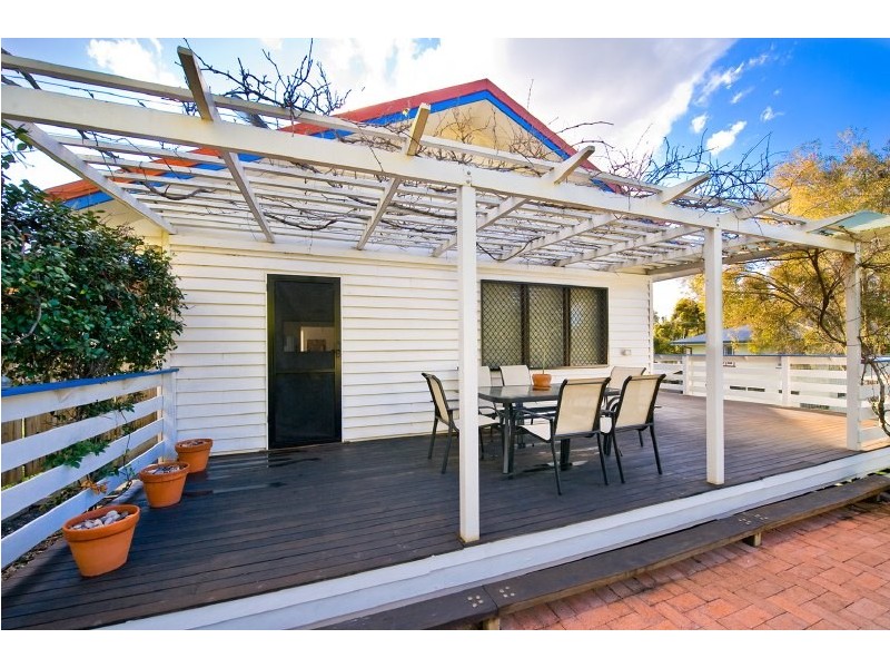 75 Jardine Street, Wandal QLD 4700