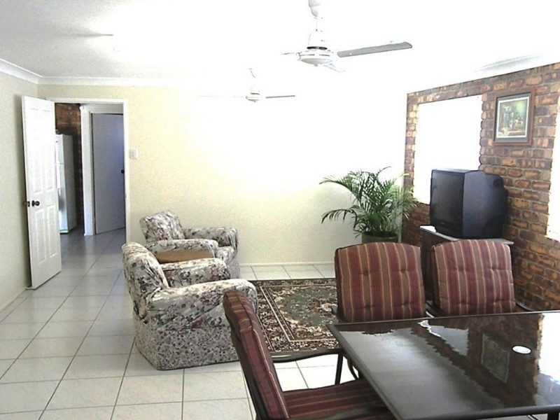 313 Duthie Avenue, Frenchville QLD 4701