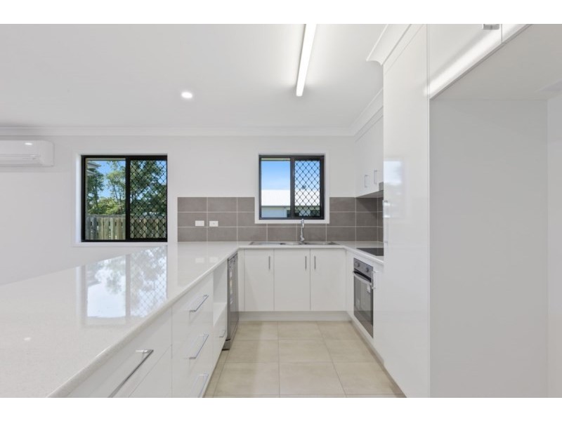 14 Gough Street, Park Avenue QLD 4701