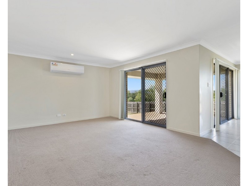 43 Burke and Wills Drive, Gracemere QLD 4702