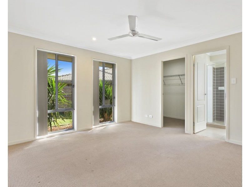 43 Burke and Wills Drive, Gracemere QLD 4702