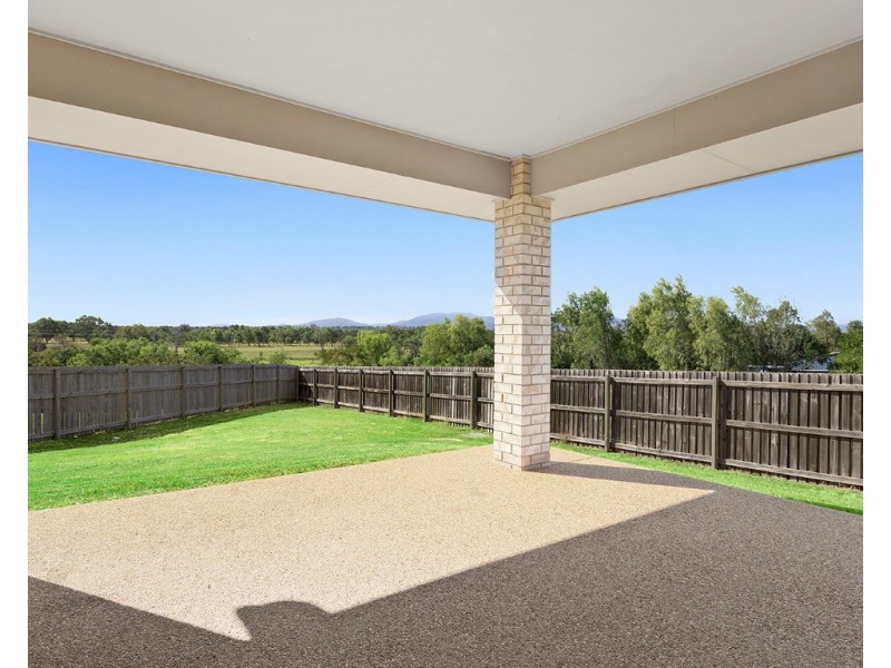 43 Burke and Wills Drive, Gracemere QLD 4702