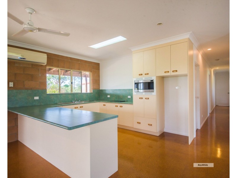 261 Pershouse Road, Milman QLD 4702