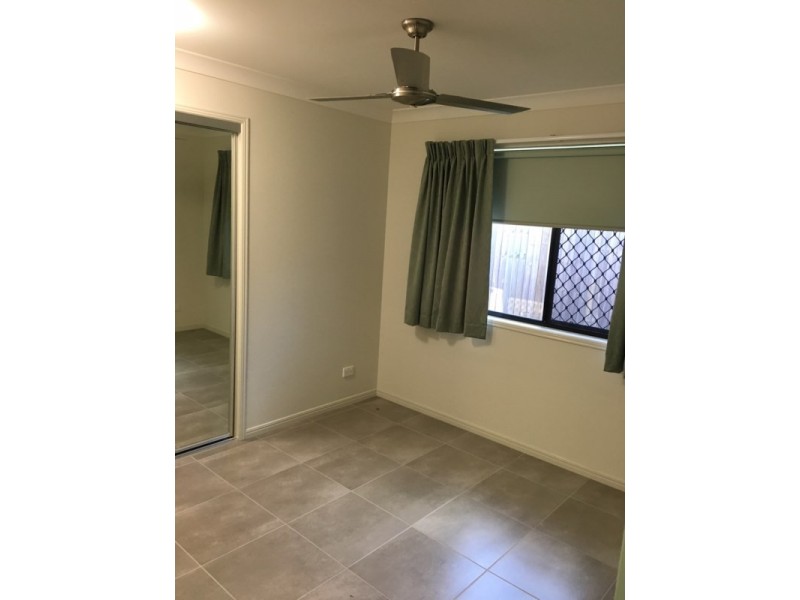 149 Murray Lane, The Range QLD 4700