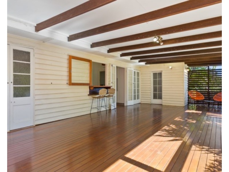 42 Jones Street, Wandal QLD 4700