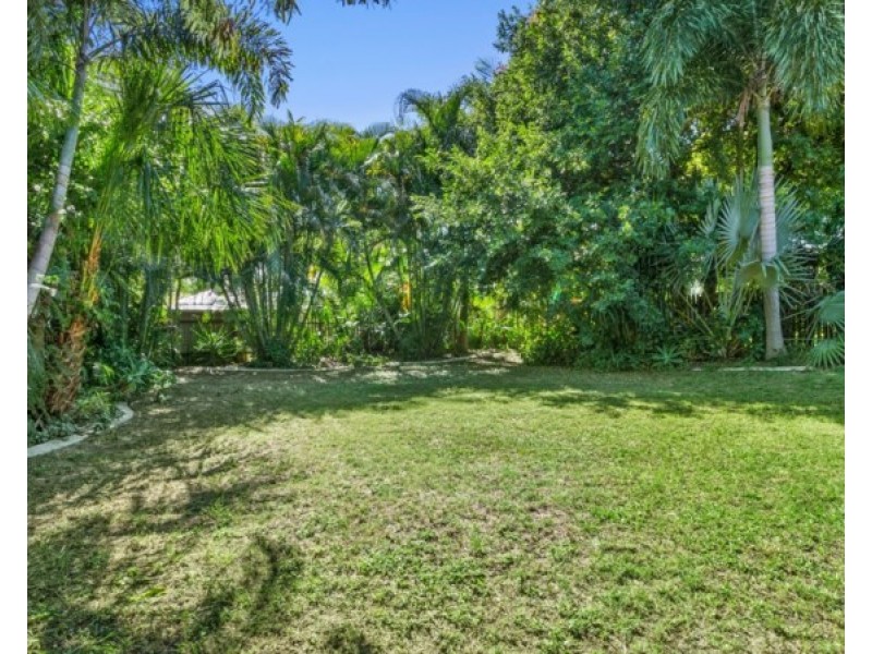 42 Jones Street, Wandal QLD 4700