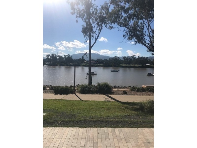 Suite 11 – 174 Quay Street, Rockhampton City QLD 4700