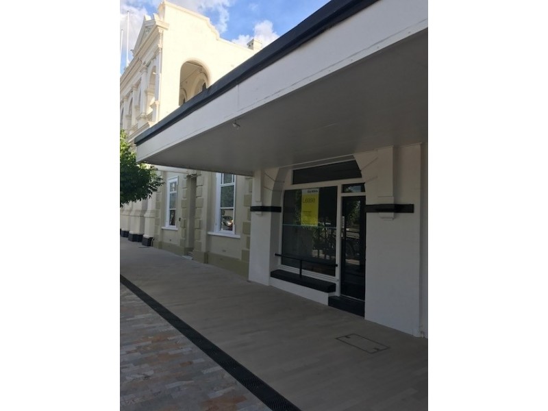 Suite 11 – 174 Quay Street, Rockhampton City QLD 4700