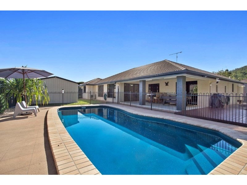 6 Treefern Terrace, Frenchville QLD 4701