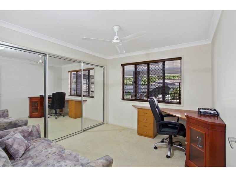 6 Treefern Terrace, Frenchville QLD 4701